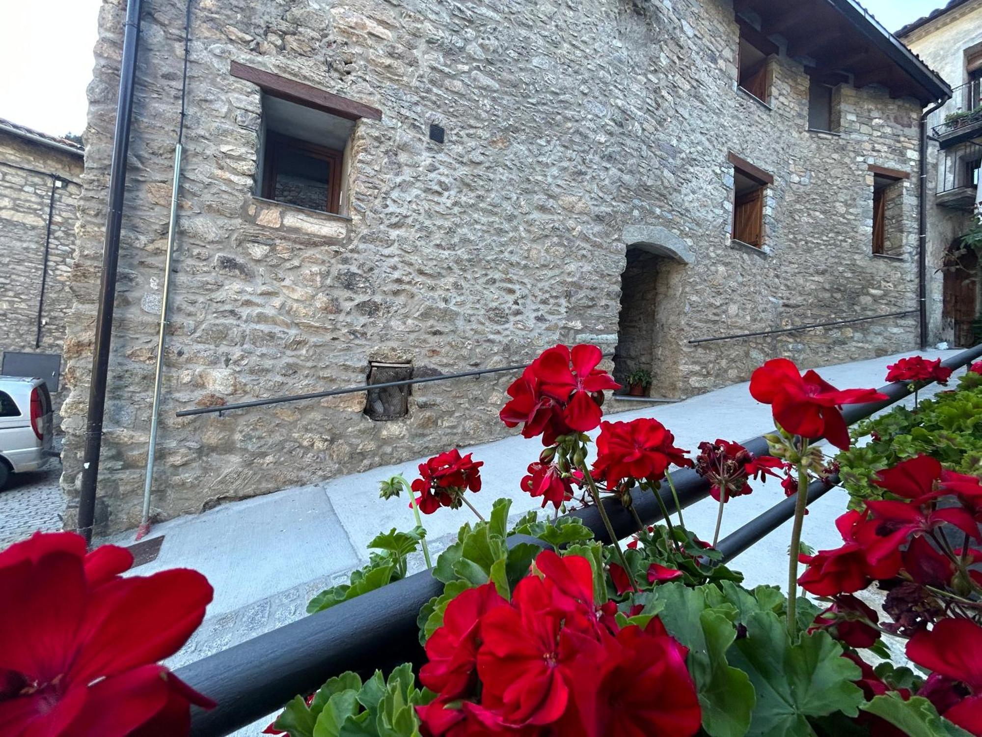 Apartamento Casa Sastre Turismo Rural Forcat Dış mekan fotoğraf